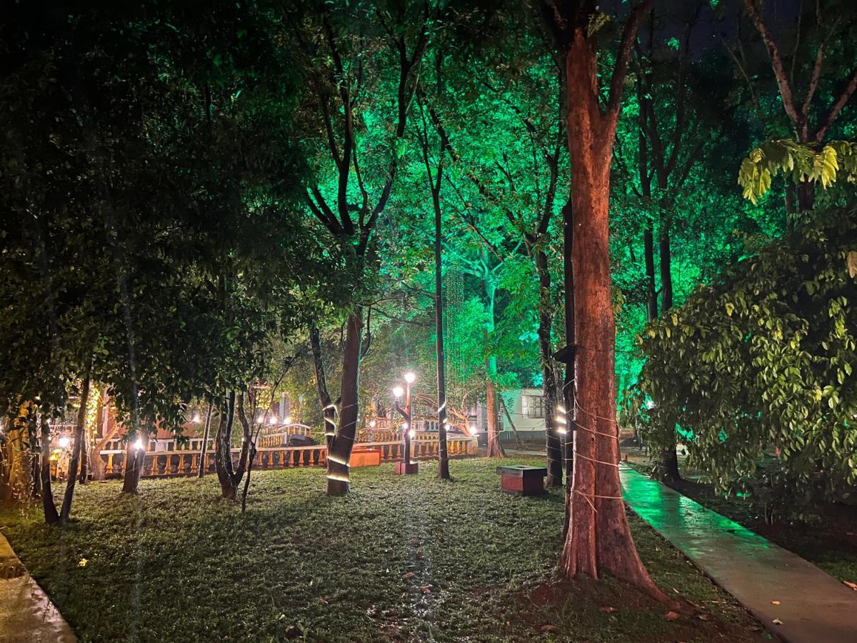 Surya Eco And Wedding Resort Thrissur Luaran gambar