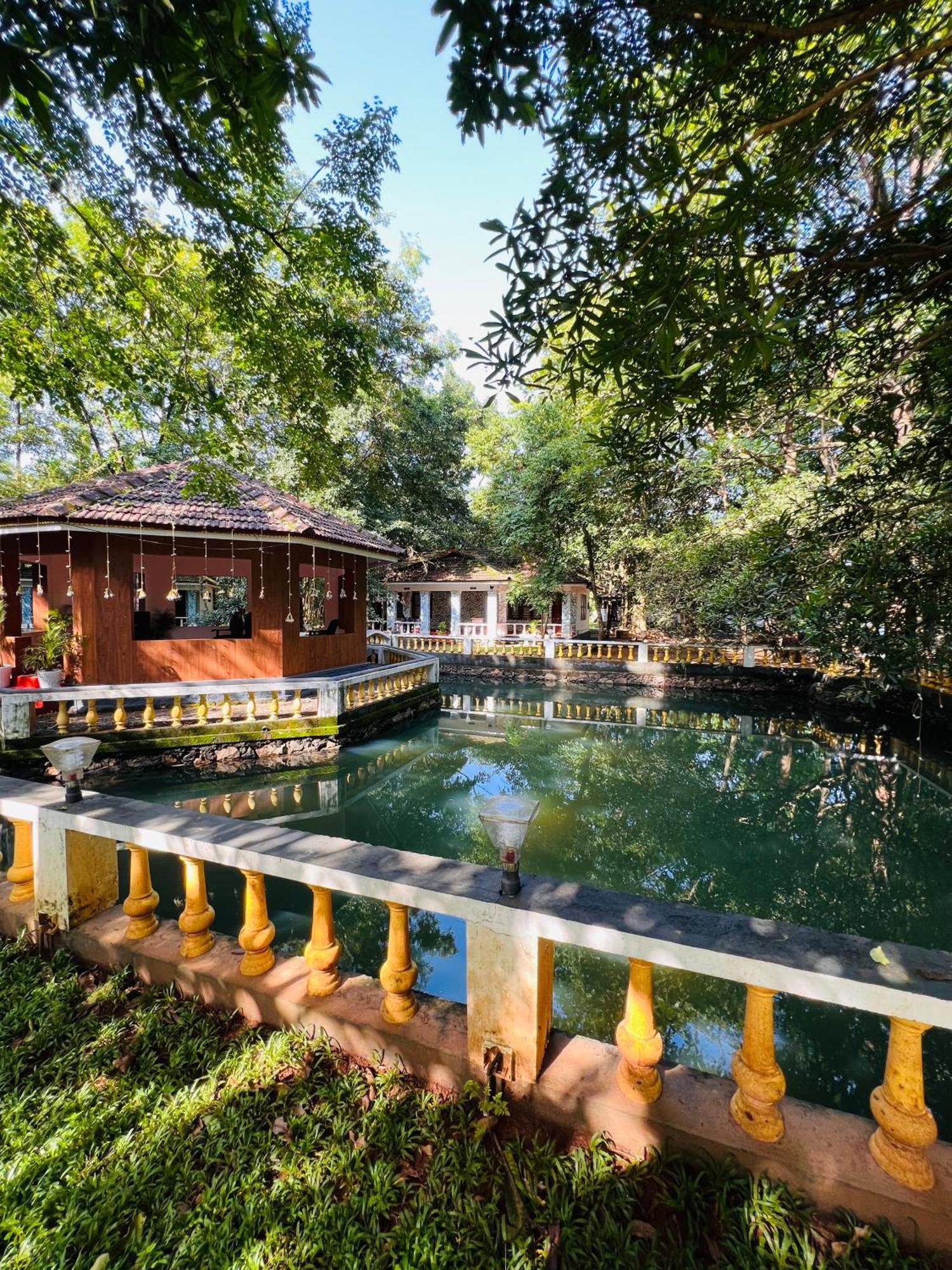 Surya Eco And Wedding Resort Thrissur Luaran gambar
